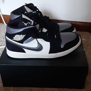 Jordan 1 Smoke Grey Satins